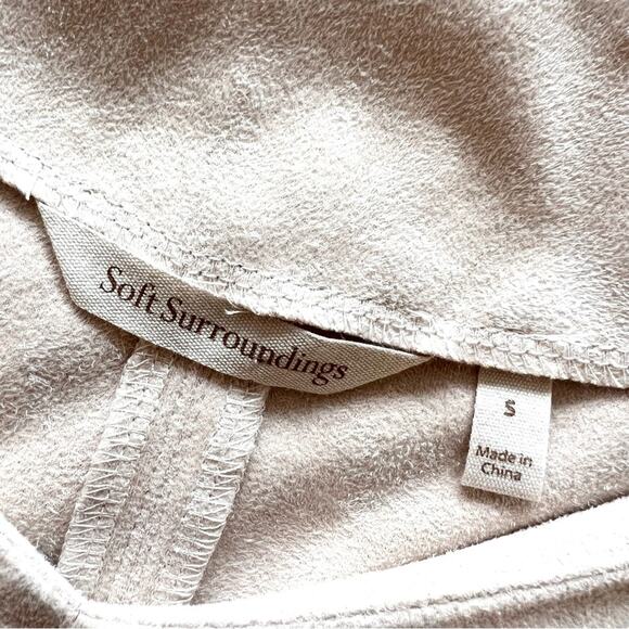 Soft Surroundings Cream Faux Suede 3/4 Bell Sleeves Top Blouse Sz Small Minimal - Picture 3 of 8